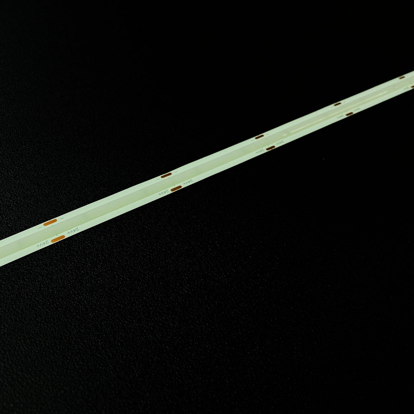 Blue COB LED Strip Light - 24V, 528 LEDs/m, 14W/m