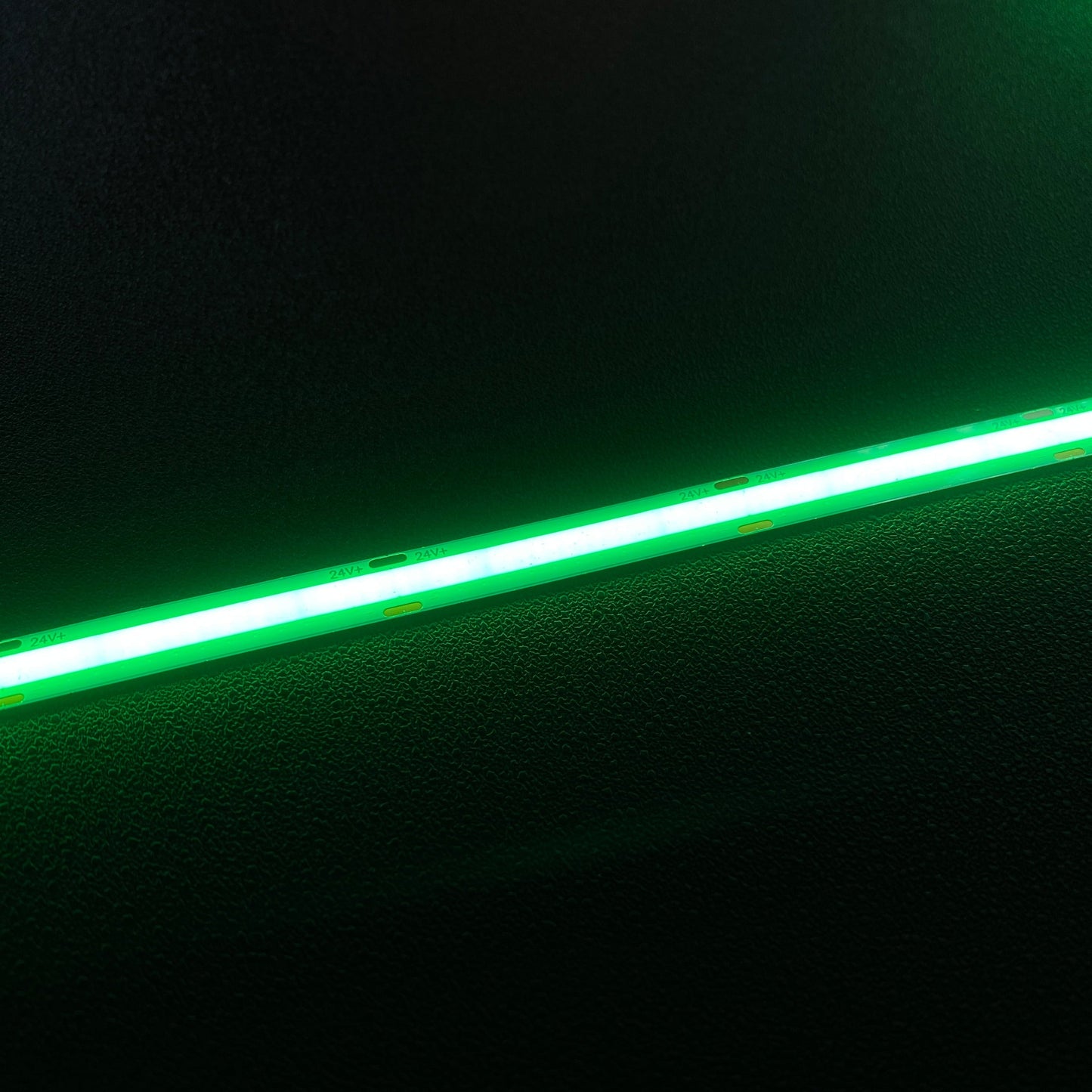 Green COB LED Strip Light - 24V, 528 LEDs/m, 14W/m