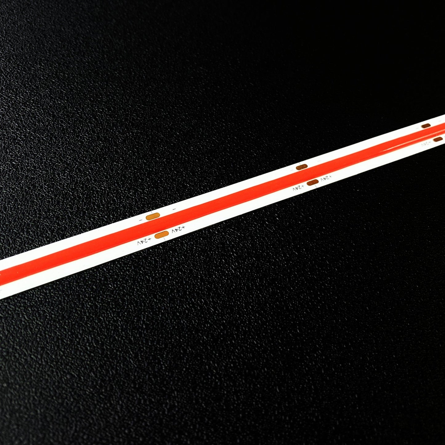 Red COB LED Strip Light - 24V, 528 LEDs/m, 14W/m