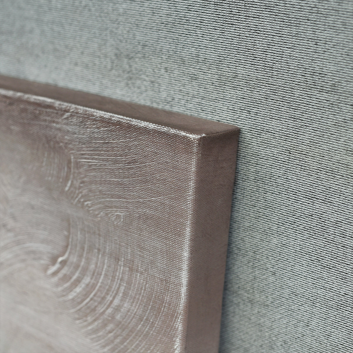 Illuminé Collection LED Wall Art Train on Tracks Illuminated Canvas 80x120cm with UK Plug & ON/OFF Switch