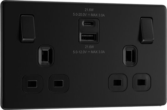 BG Nexus Screwless Flatplate Matt Black Double switched single pole, with USB A + C (22W) - FFB22UAC22B-01