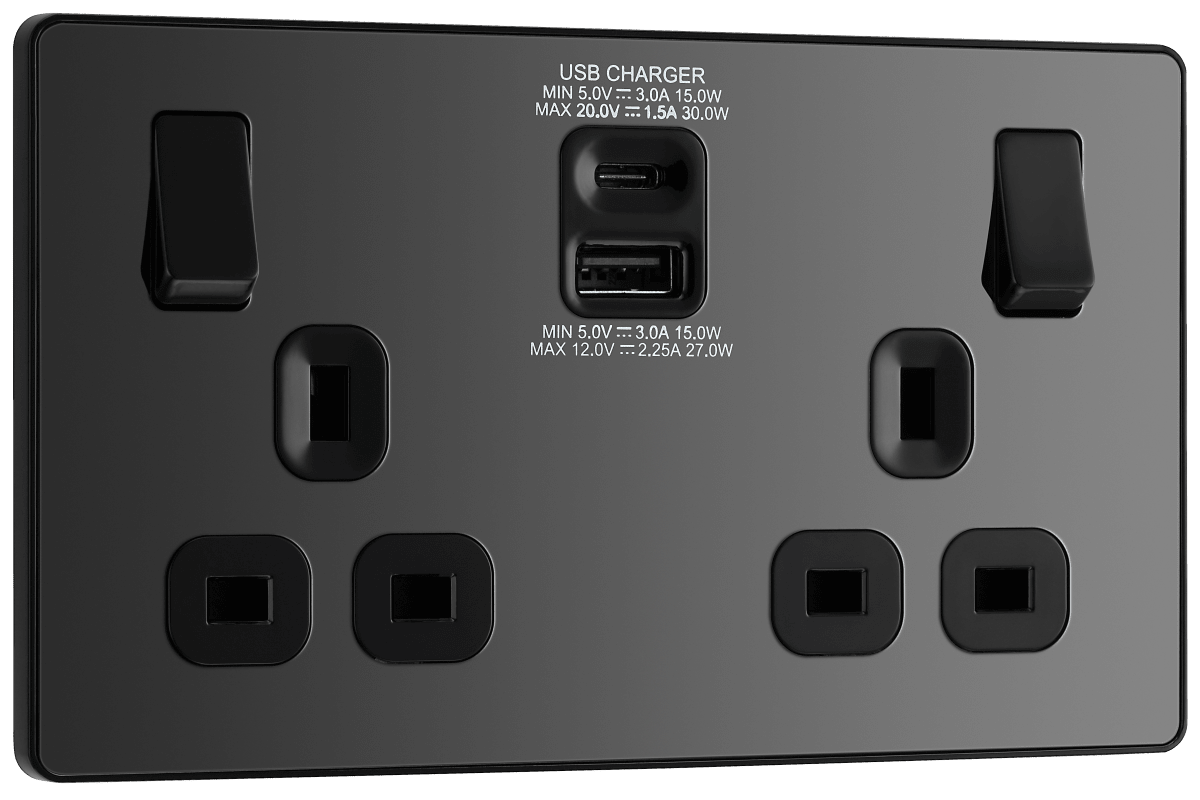 BG Evolve Black Chrome Double, switched, single pole, with 30W fast charge USB A + USB C - PCDBC22UAC30B-01