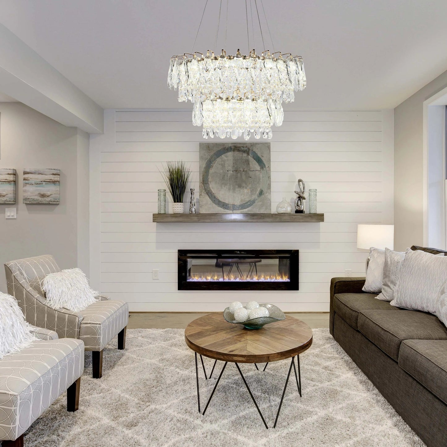Gold Crystal Chandelier – Round and Oval