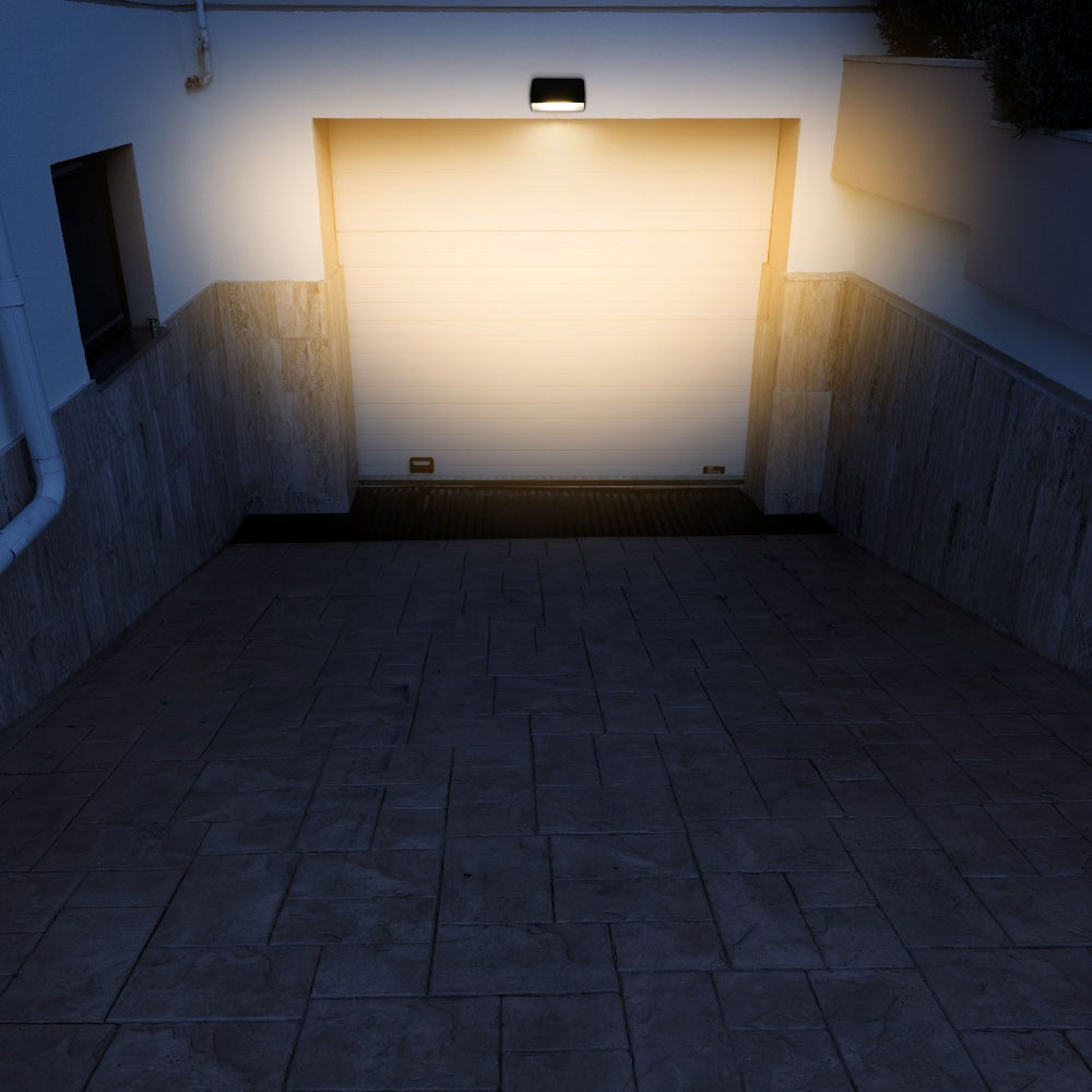 Solar-Powered LED Security Wall Light with PIR Sensor