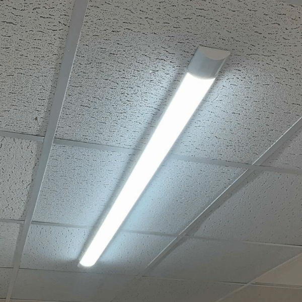 Led 5FT Prismatic LED Fitting, 45W, 3825Lm, 6500K, IP20 - Image 2